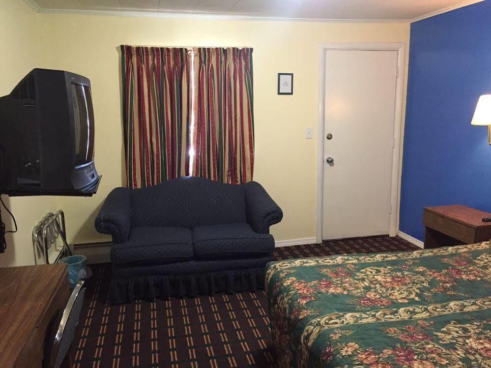Biddeford Motel Exterior photo